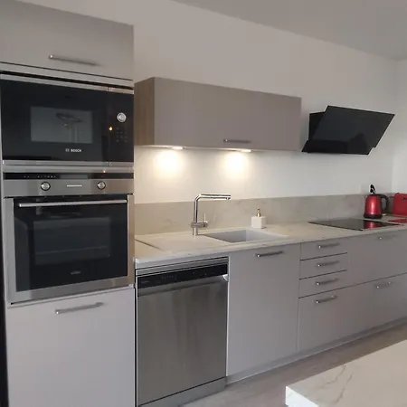 別荘 Spacieux 80m² A St Pierre D'oleron, 2 Chambres, Terrasse, Parking, Centre-ville - Fr-1-778-28