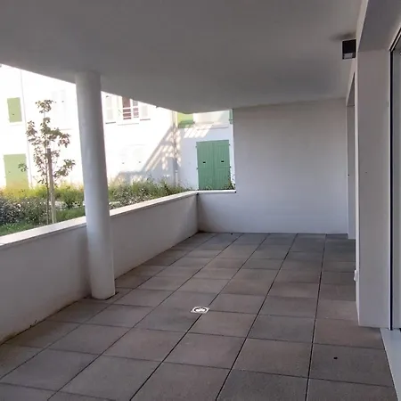 Spacieux 80m² A St Pierre D'oleron, 2 Chambres, Terrasse, Parking, Centre-ville - Fr-1-778-28 別荘