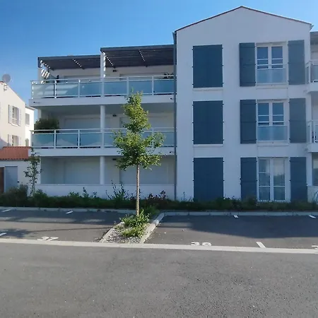 Spacieux 80m² A St Pierre D'oleron, 2 Chambres, Terrasse, Parking, Centre-ville - Fr-1-778-28 Сasa de vacaciones Saint-Pierre-d'Oleron